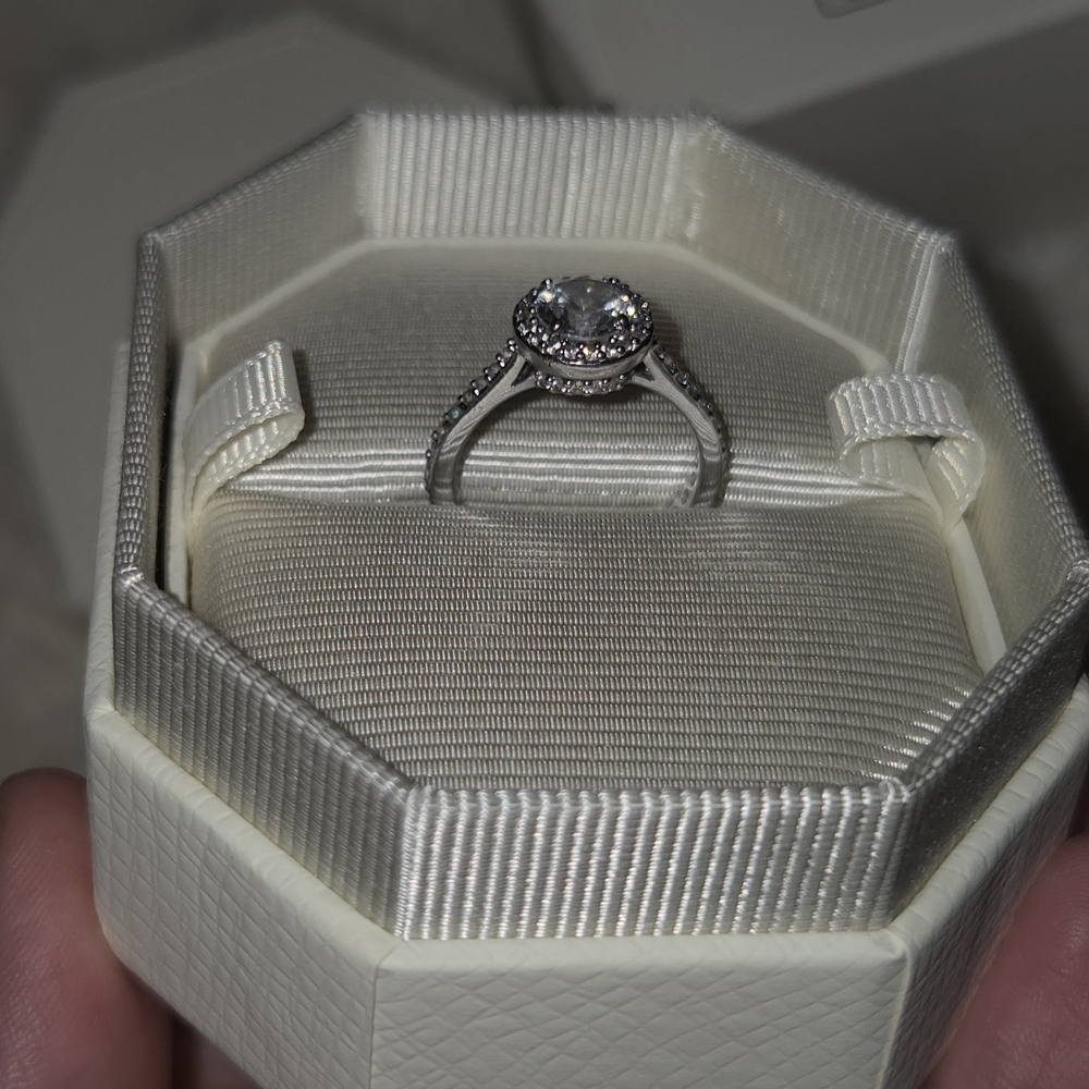 Swarovski Constella Cocktail Ring White Rhodium Plated Size 52 5642624 - Picture 7 of 16